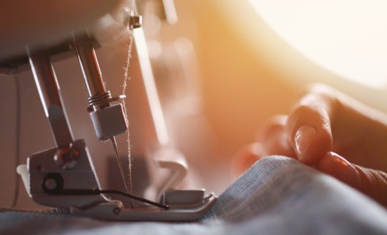Sewing machine foot